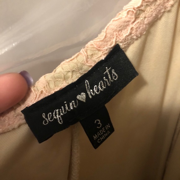 Stunning dress 💕 - Picture 8 of 8